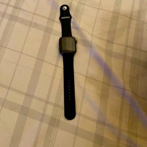 Apple Watch SE 5
